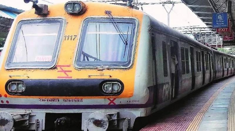CCTVs will be installed on the doors of train coaches news in hindi