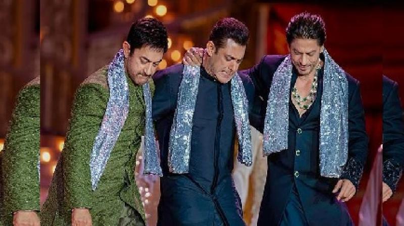Khan trio's performance created a stir in the pre-wedding party