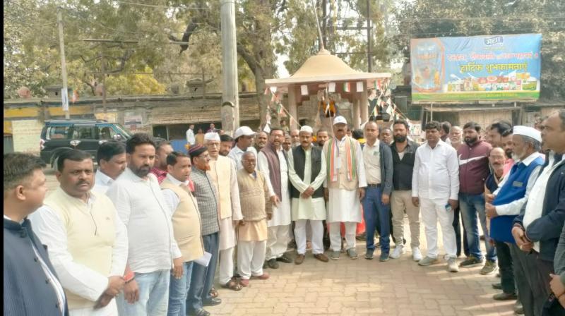 Congressmen hoisted the tricolor on the occasion of conclusion of Bharat Jodo Yatra