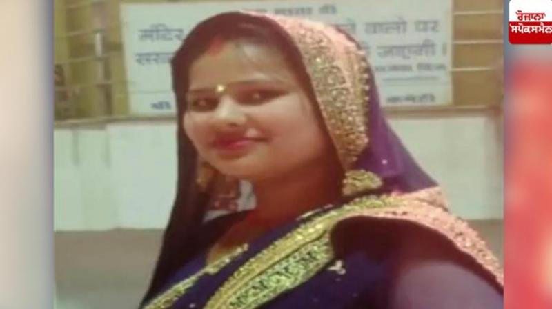 A married woman committed suicide by hanging in Jalandhar, police will investigate