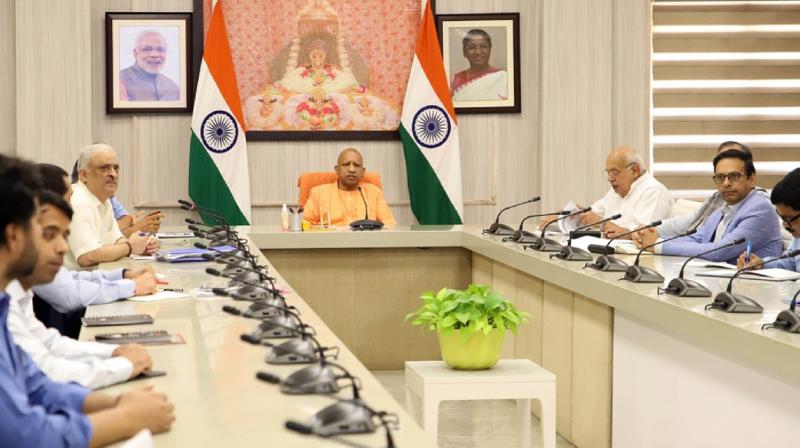 CM Yogi meeting regarding Mahakumbh 2025 news in hindi
