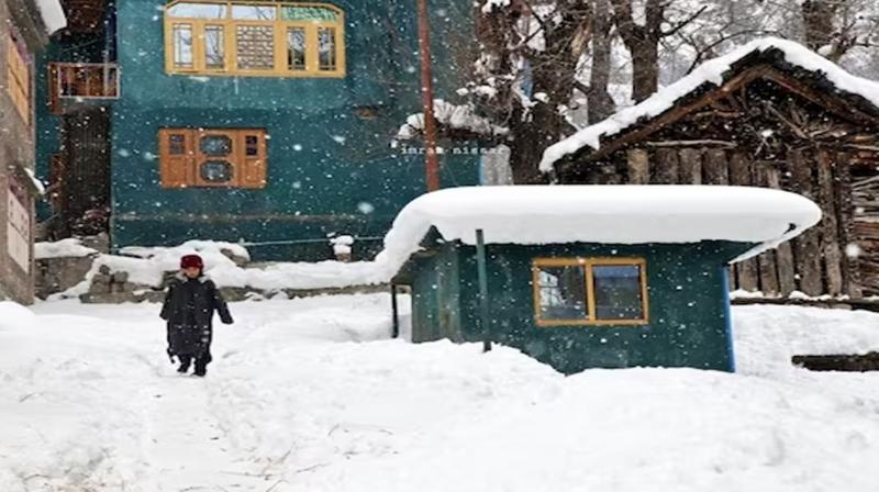 Fresh snowfall occurred at many places in Kashmir (प्रतिकात्मक फोटो)
