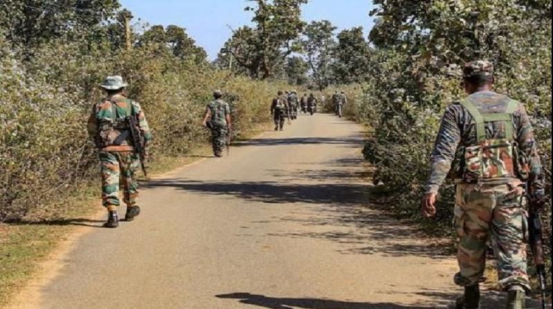 Chhattisgarh Encounter between security personnel and Naxalites , 6 Naxalites killed