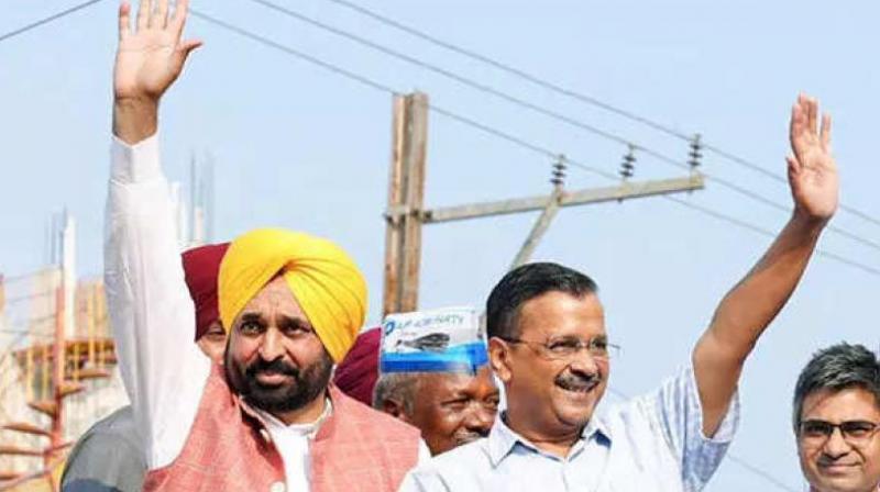  Lok Sabha Elections 2024 AAP names Arvind Kejriwal, Manish Sisodia as star campaigners for Gujarat 