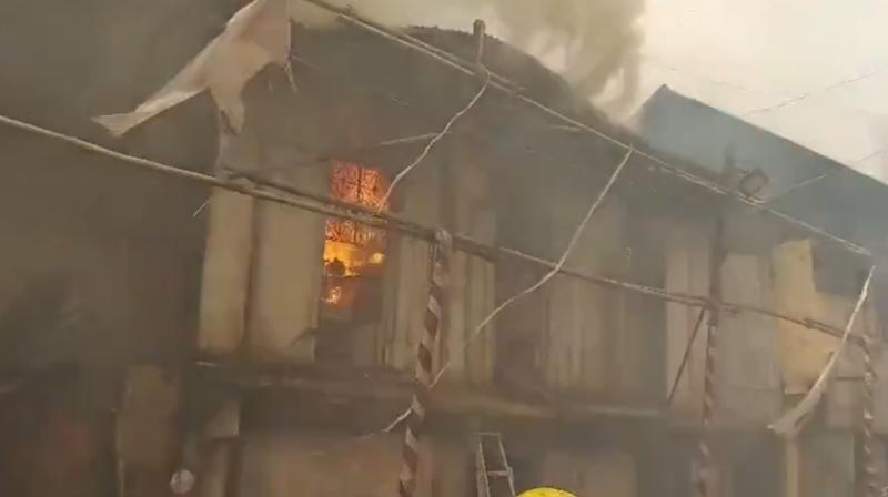 Fire breaks out in two-storey cluster structure Pune Budhwarpeth news in hindi