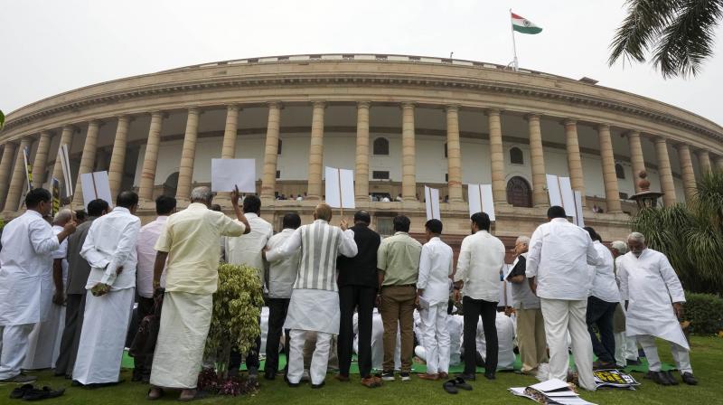 Deadlock continues in Parliament: Opposition JPC formation, while ruling party adamant on Rahul's apology