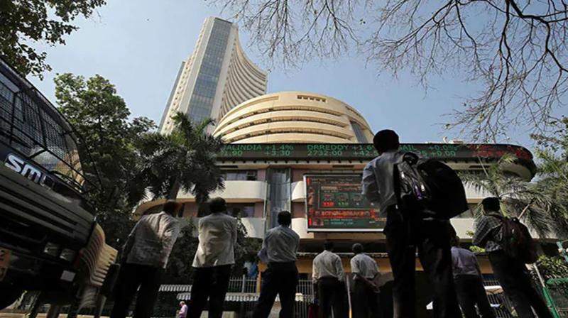 Bounce in the stock market for the second consecutive day, Sensex 355 points stronger