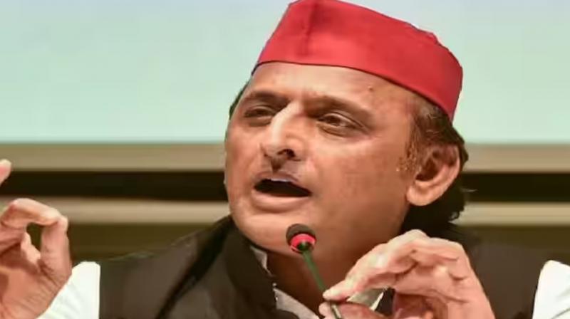 SP will maintain equal distance from both Congress and BJP: Akhilesh