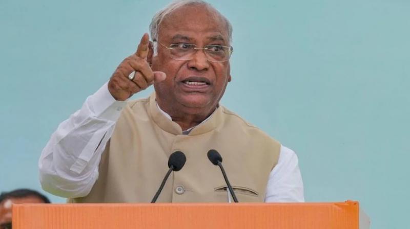 'Bharat Jodo Yatra' has taken the form of a mass movement: Congress President Kharge