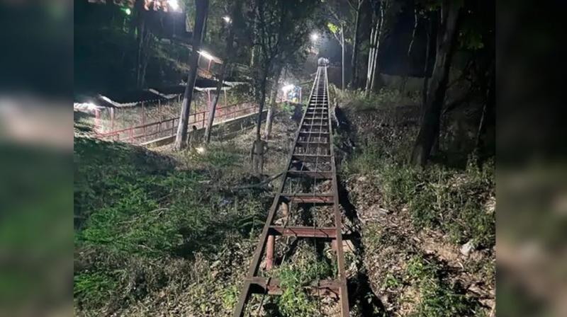 Husband and wife died due to breakdown of trolley lift Himachal Pradesh News in  hindi