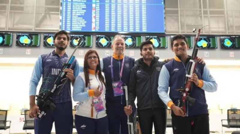  India's 10 meter air rifle team won gold medal with world record