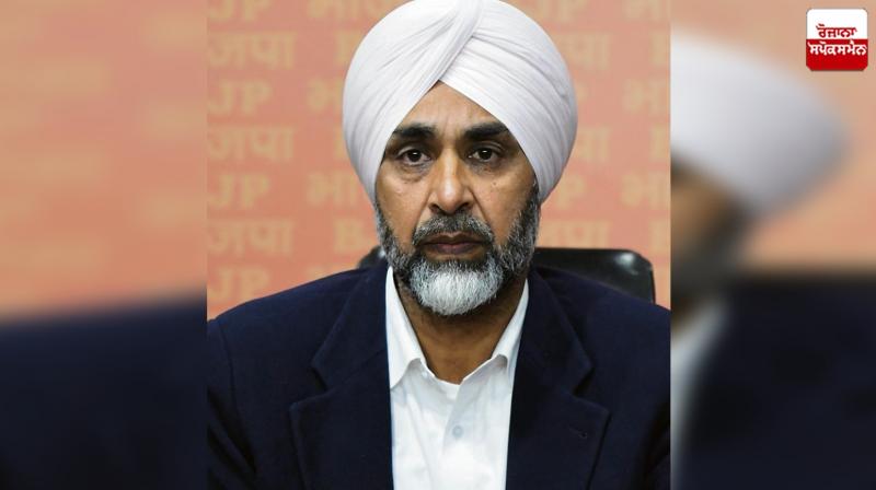 Vigilance files FIR against former Finance Minister Manpreet Badal in Bathinda plot purchase case