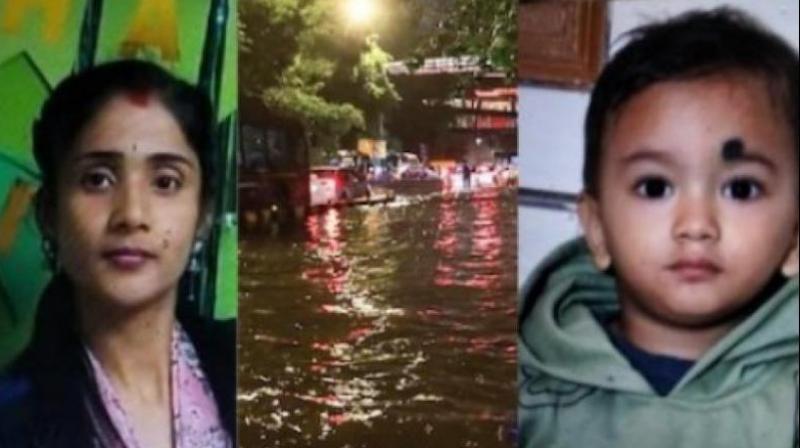 Delhi News: Police negligence came to light in the incident of mother and son drowning in the drain