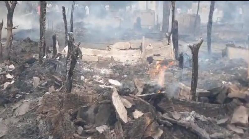 Punjab News Terrible fire broke out in slums in Bathinda 2 sisters burnt alive