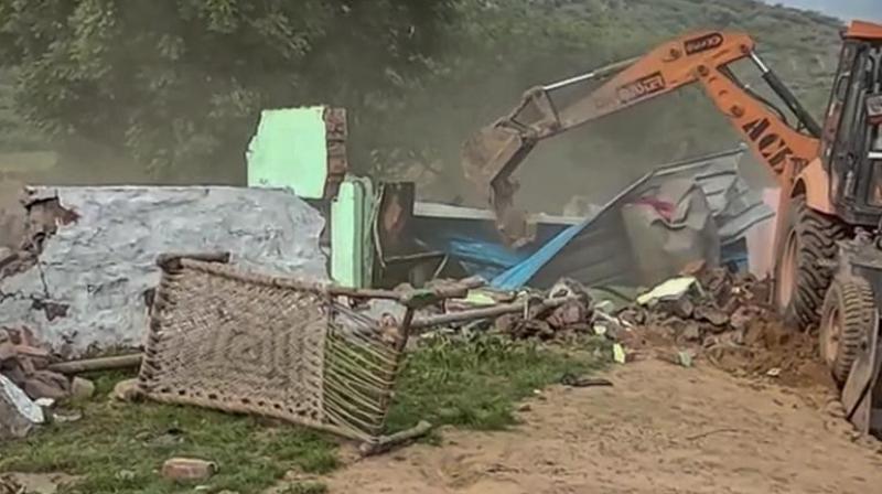  The campaign to demolish illegal constructions in violence-hit Noah continues