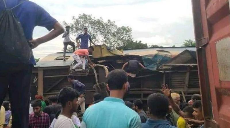 13 people killed, many injured in train accident in Bangladesh