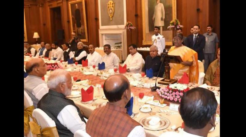 President Droupadi Murmu hosts dinner for PM Modi and ministers 