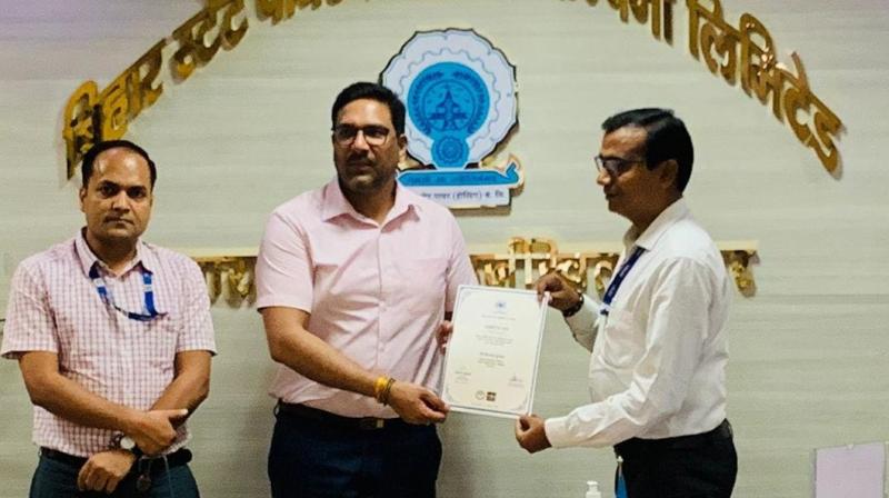 Electrical Executive Engineer Vikram Kumar got the citation