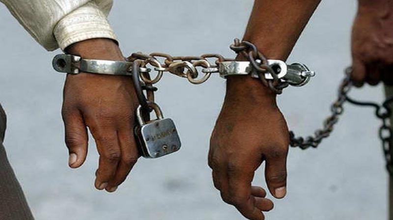 UP: Two smugglers arrested with morphine worth Rs 1 crore in Barabanki