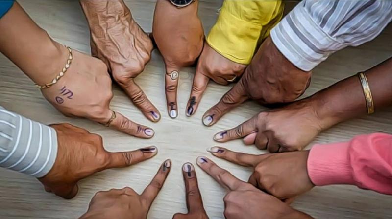 UP Lok Sabha Election 2024 Voting Average 26.12 percent voting till 11 am on 10 seats