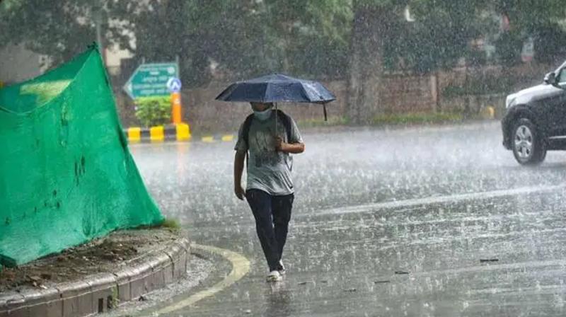 Rain lashed parts of Maharashtra including Mumbai
