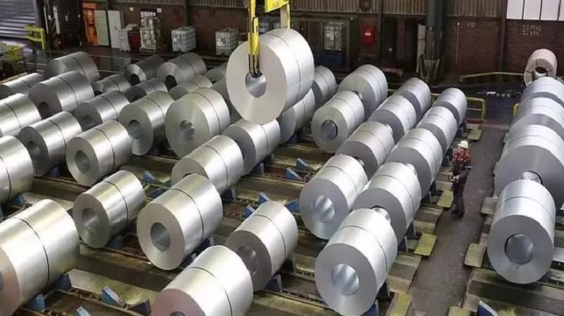 Aluminum prices fall on weak spot demand