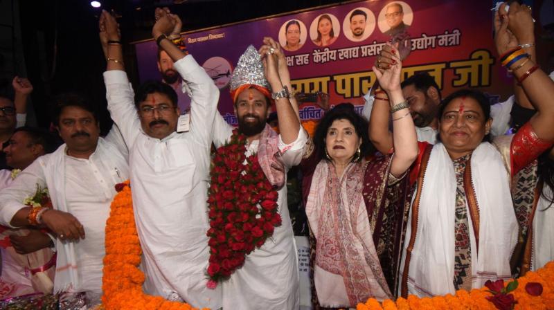 Lok Janshakti Party Worked to advance women and youth news in hindi
