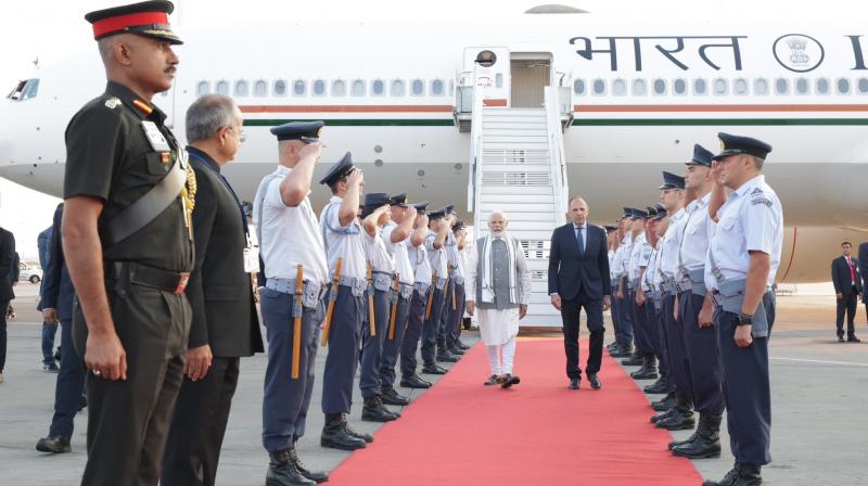 Prime Minister Modi reached Greece