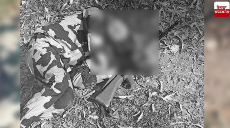 BSF soldier on duty committed suicide by shooting himself news in hindi
