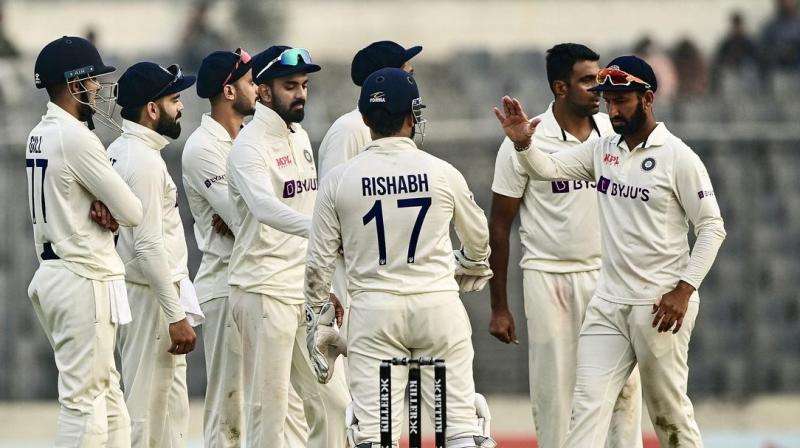 IND vs BAN 2nd Test: India's top order falters, still 100 runs away from the target