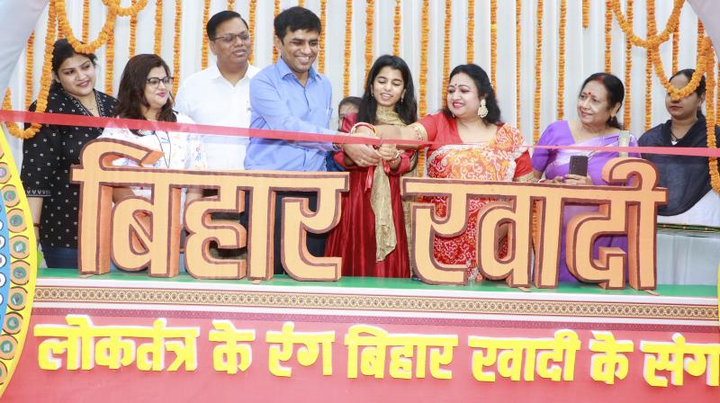 Maithili Thakur inaugurated the selfie point Bihar News 