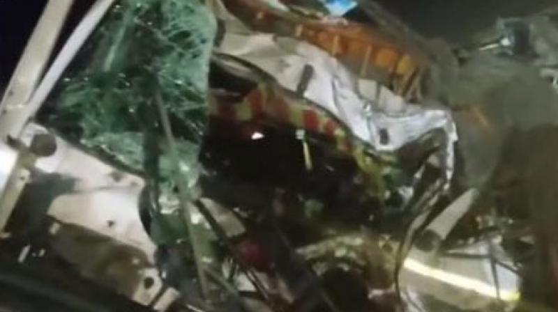 Two trucks collide with private bus in Nellore, Andhra Pradesh, seven dead