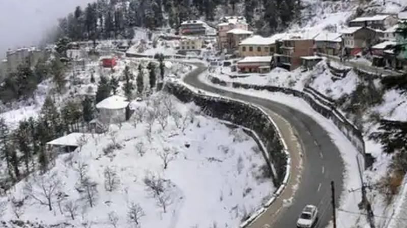Around 150 roads closed due to snowfall in Himachal (प्रतीकात्मक तस्वीर)