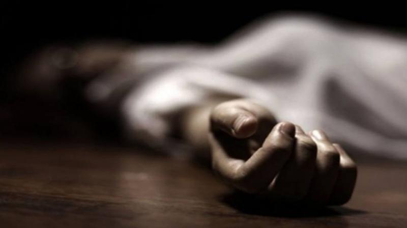 Security guard commits suicide in Noida