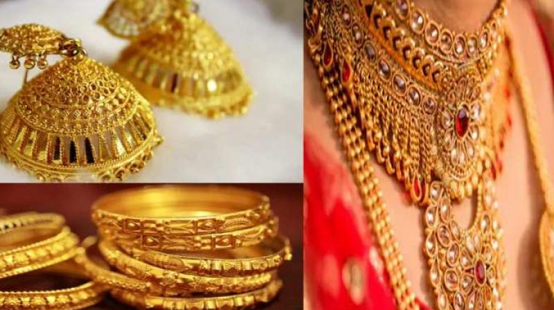 Gold Price: Gold fell by Rs 473, silver fell by Rs 1,241