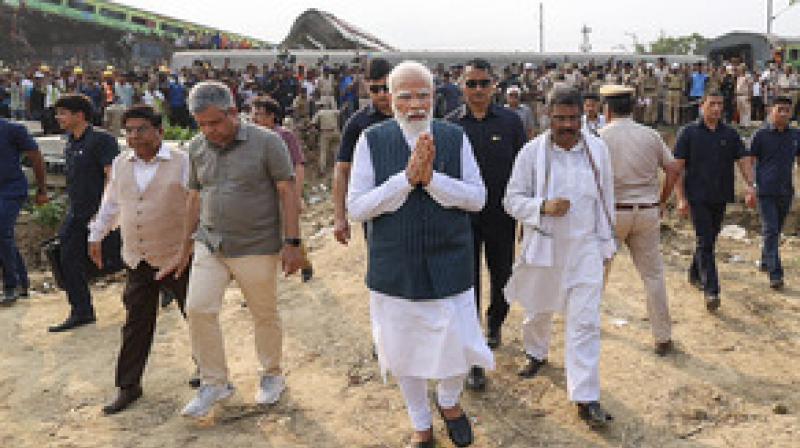 PM Modi inspected the train accident site, took stock of the situation