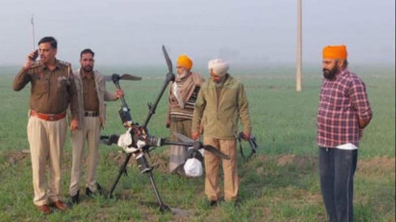 Punjab: 5 kg heroin and drone recovered near international border in Punjab