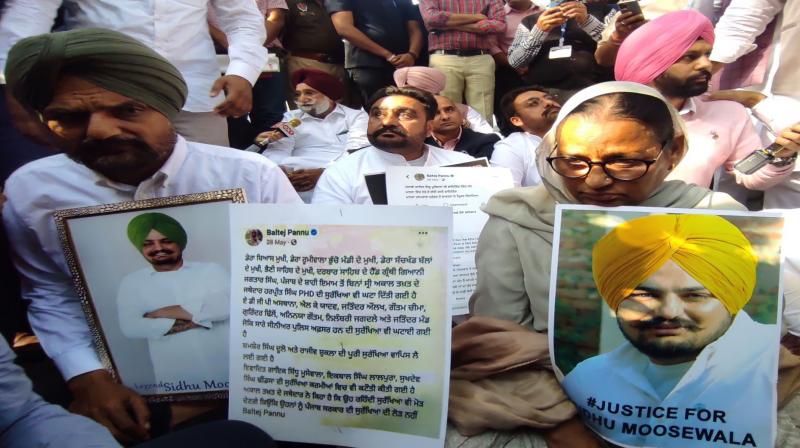 Singer Sidhu Musewala's parents protest outside Punjab Vidhan Sabha premises
