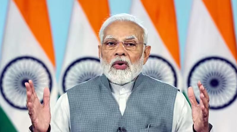 Industry should increase investment by taking advantage of budget announcements: Modi