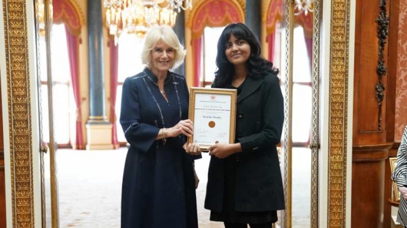 London: Indian teenager wins prize in Queen's Commonwealth Essay Competition