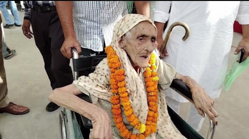 Punjab Lok Sabha Elections 2024103 year old woman casts vote in Nabha