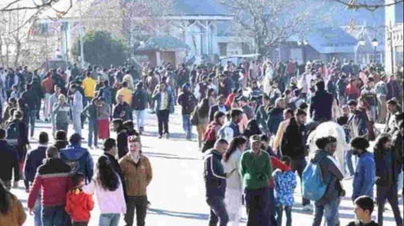 Craze to see Atal tunnel and snowfall in Manali increased the number of tourists in Kullu