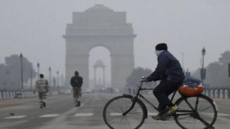 Delhi recorded a minimum temperature of 11.7 degree Celsius.