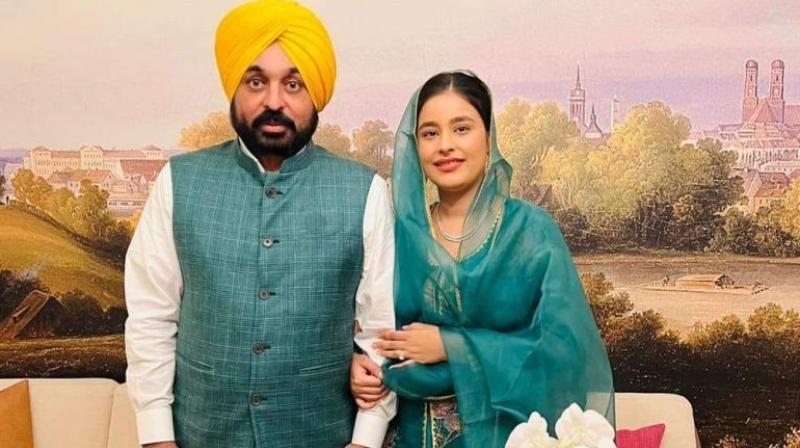 Punjab CM Bhagwant Mann wife Dr Gurpreet Kaur Pregnancy Delivery Baby News in Hindi