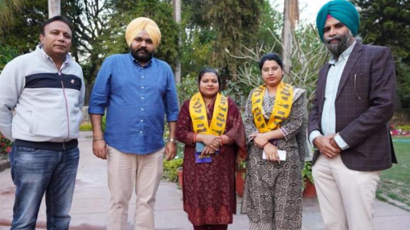 Two AAP councilors returned to the party before the Lok Sabha elections