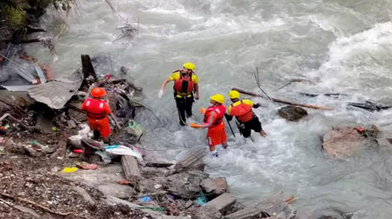 रुद्रप्रयाग के गौरीकुंड में भूस्खलन