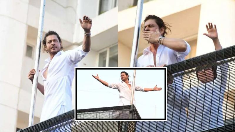Crowd gathered outside Mannat on Eid, Shahrukh Khan greeted fans news in hindi