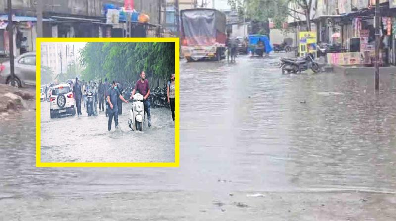 Heavy rain in Surat city of Gujarat news in hindi