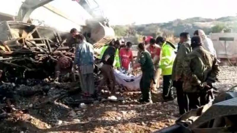 42 killed as bus falls into gorge in Pakistan's Balochistan province