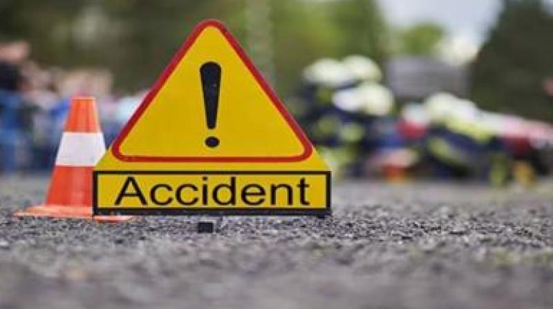 Maharashtra: Bus collides with truck in Palghar